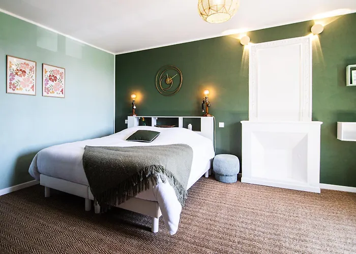 Le Logis De La Gabirotte 3*